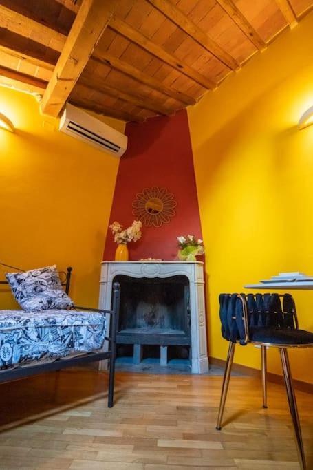 22 Home - Parcheggio Privato - Accogliente - Collegamento Sardegna E Corsica Ливорно Экстерьер фото
